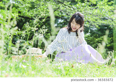 Picnic female leisure park Picnic female leisure park 36383872