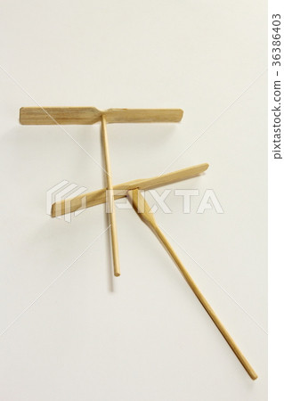 Take dragonfly 36386403