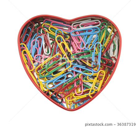 Heart made of paper clips with clipping path Heart made of paper clips with clipping path 36387319