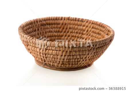 vintage weave wicker basket isolated 36388915
