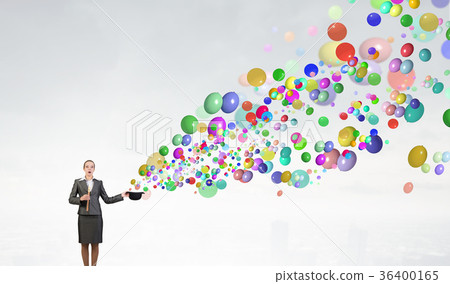 Woman magician with bowler hat Woman magician with bowler hat 36400165