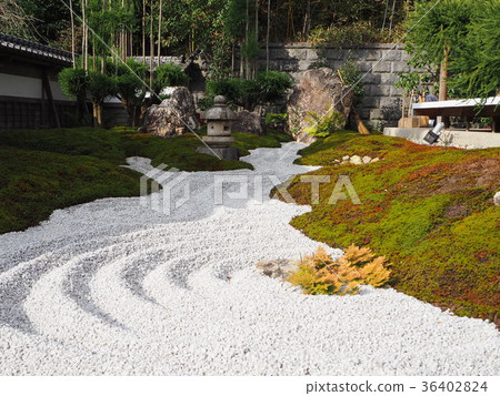 Garden of Kamakura Hase-dera Shoin Garden of Kamakura Hase-dera Shoin 36402824