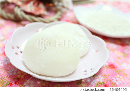 Marumochi and glutinous rice 36404493