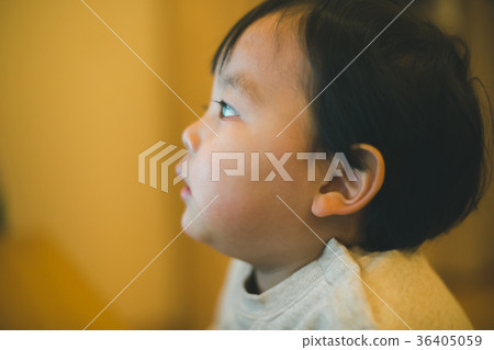 2 years old, 2-years-old, little child 36405059