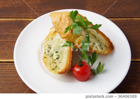 Garlic toast 36406389