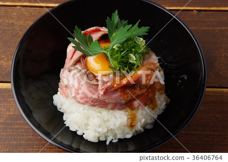 在米的肉蛋 36406764