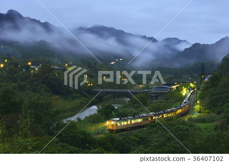 New Taipei City, Ruifang Town, Wangu Station, Chinese Taipei, Railway Station, Railway, Train, Stream, Water, Mountain, Tree, Grass, Fog New Taipei City, Ruifang Town, Wangu Station, Chinese Taipei, Railway Station, Railway, Train, Stream, Water, Mountain, Tree, Grass, Fog 36407102