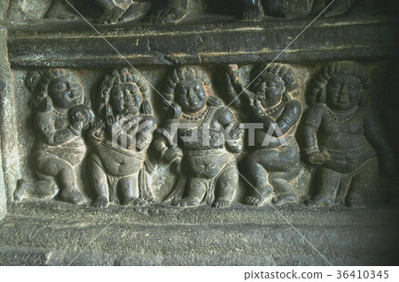 Five Musicians Five Musicians 36410345