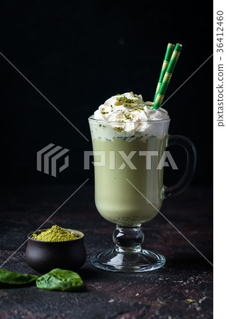 Green tea matcha latte 36412460