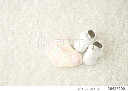 Baby shoes and socks 36422500