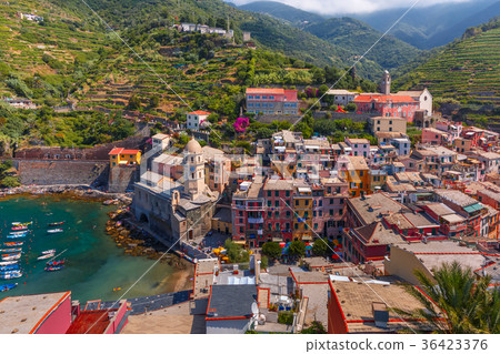 Panorama of Vernazza, Cinque Terre, Liguria, Italy 36423376