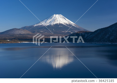 Motosu湖的顛倒的富士 Motosu湖的顛倒的富士 36425185