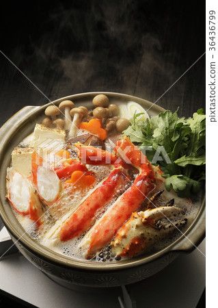 Crab hotpot 36436799