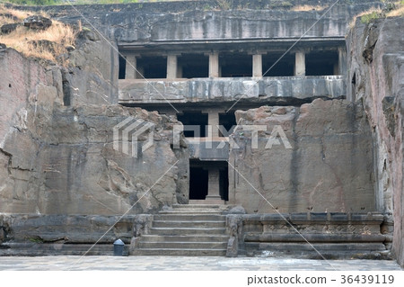 埃洛拉洞穴佛教洞穴，第12號 36439119