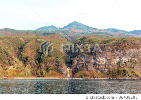 知床半島(十月秋葉秋天觀光船) 知床半島(十月秋葉秋天觀光船) 36439193