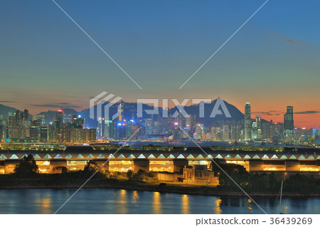 the 2017 Oct sunset at kwun tong 36439269