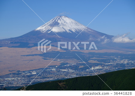 Fuji seen from Ashinoko skyline 36441828