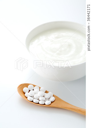 Yogurt Yogurt 36442171