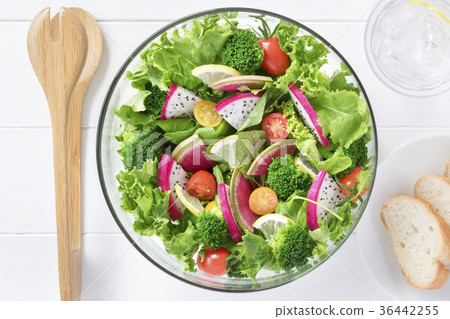多彩的蔬菜沙拉 多彩的蔬菜沙拉 36442255