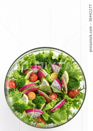多彩的蔬菜沙拉 36442277