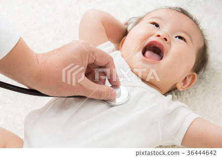 Baby and doctor (smiling) Baby and doctor (smiling) 36444642