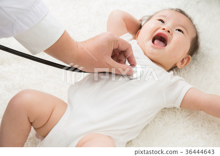 Baby and doctor (smiling) Baby and doctor (smiling) 36444643