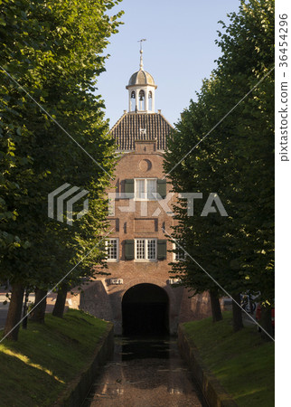 Town hall Nieuwpoort 36454296