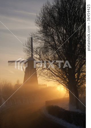 Mill de Hoop in wintermood Mill de Hoop in wintermood 36454425