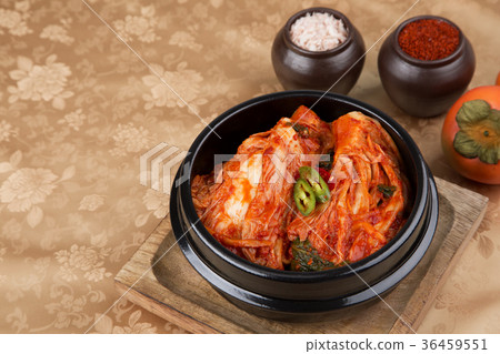 kimchi, which is a globally recognized healthful food 116 kimchi, which is a globally recognized healthful food 116 36459551