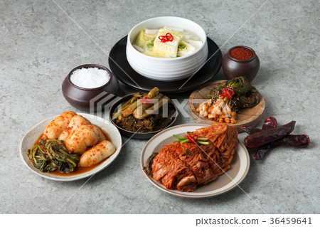 kimchi, which is a globally recognized healthful food 188 kimchi, which is a globally recognized healthful food 188 36459641
