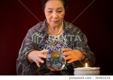 財富出納員財富出納員 36461638