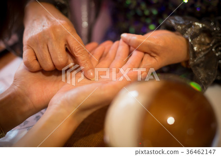 算命先生Palmist財富 算命先生Palmist財富 36462147