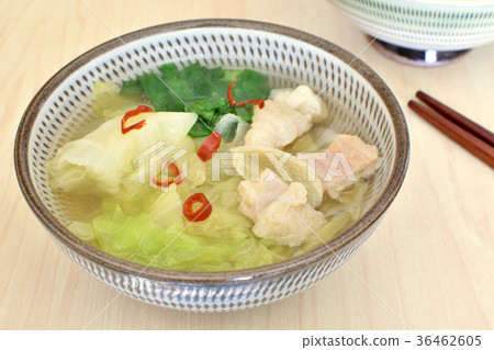 Motu hot pot soup Motu hot pot soup 36462605