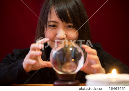 算命先生水晶財富告訴財富 36463661