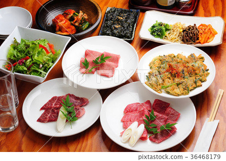 Yakiniku Korean food gathering 36468179