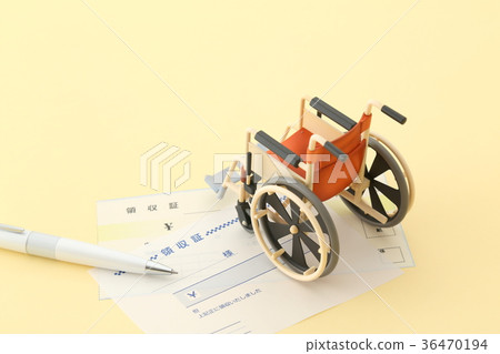 醫療費用圖像黃色背面 醫療費用圖像黃色背面 36470194
