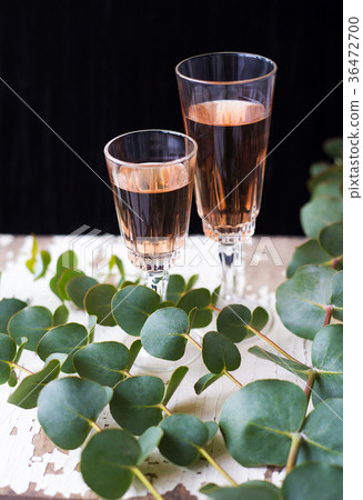 glass of rose wine 36472700