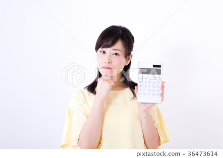 中間的女士,計算器 中間的女士,計算器 36473614