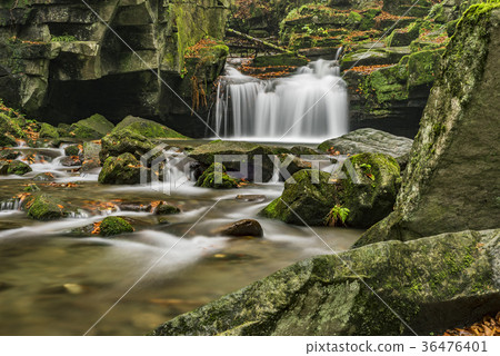 Autumn waterfalls with stones 36476401
