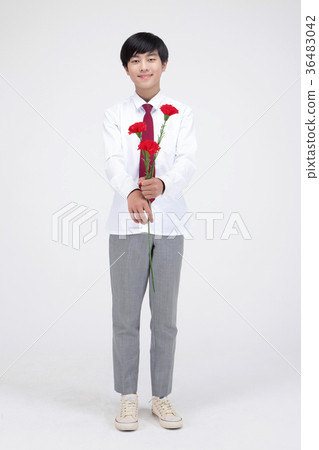 Teenagers 110 36483042
