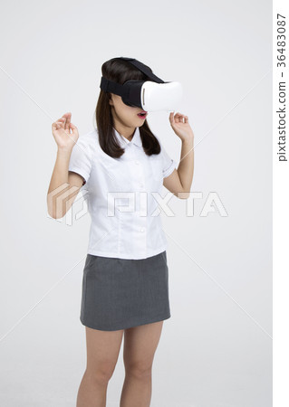 Teenagers 193 36483087