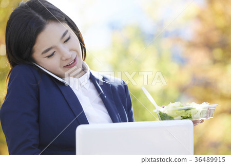 Business woman, Korean 36489915