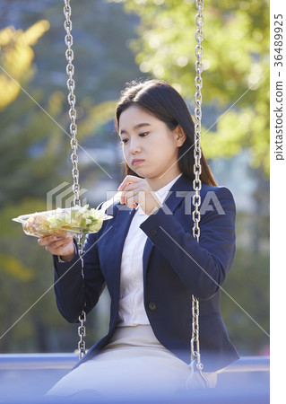 Business woman, Korean 36489925