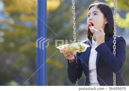 Business woman, Korean 36489970