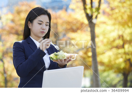 女商人，韓國人 36489994