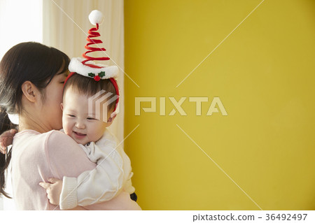 Mother and Son, Korean 36492497
