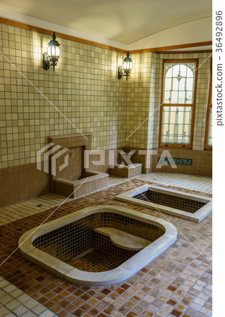 Kikunkaku羅馬風格的浴室 36492896