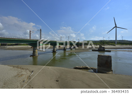 Stream, bridge, beach, train, Taiwan railway, railway, railway, Taiwan Railway, transportation, transportation, Taiwan, Miaoli County Stream, bridge, beach, train, Taiwan railway, railway, railway, Taiwan Railway, transportation, transportation, Taiwan, Miaoli County 36493435