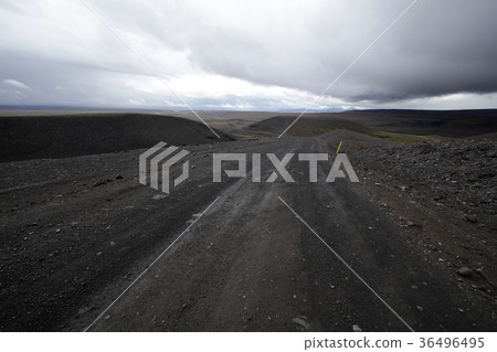冰島的蒼涼公路 冰島的蒼涼公路 36496495
