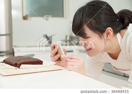 做糖果的婦女 36498455